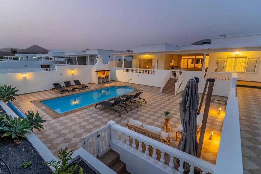Doramas33 By Buenavilla Puerto Calero Villa